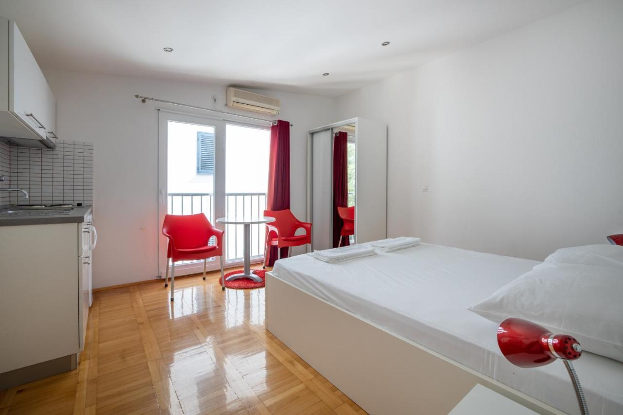 Hotel Bulbuli Makarska Zewnętrze zdjęcie